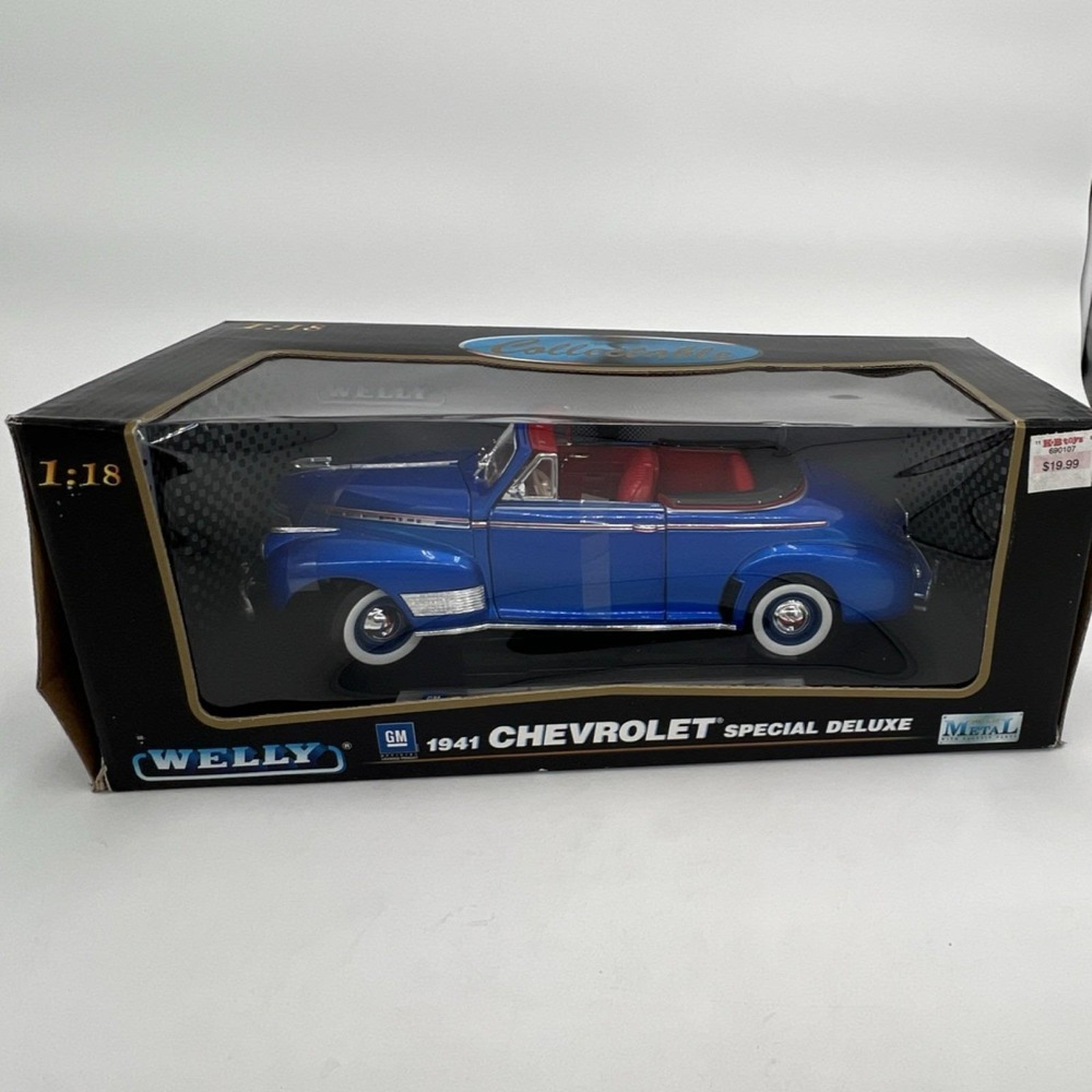 Welly 1:18 1941 Chevrolet Special Deluxe Diecast Car Blue